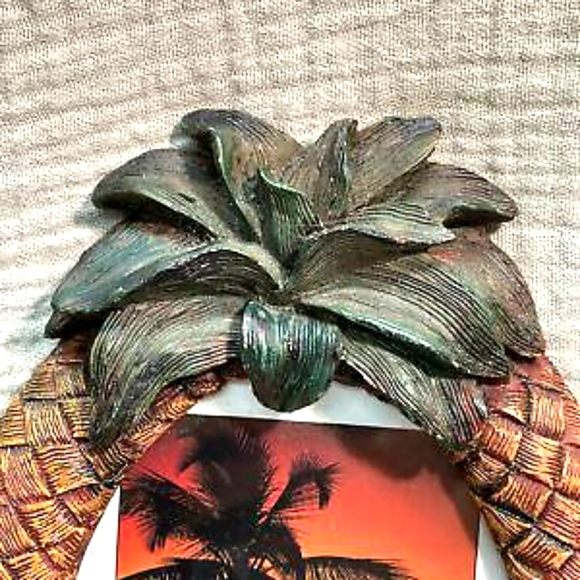 Tradewind Bay Collection Free Standing Palm Trees Oval Frame 4x6 - Picture 4 of 9